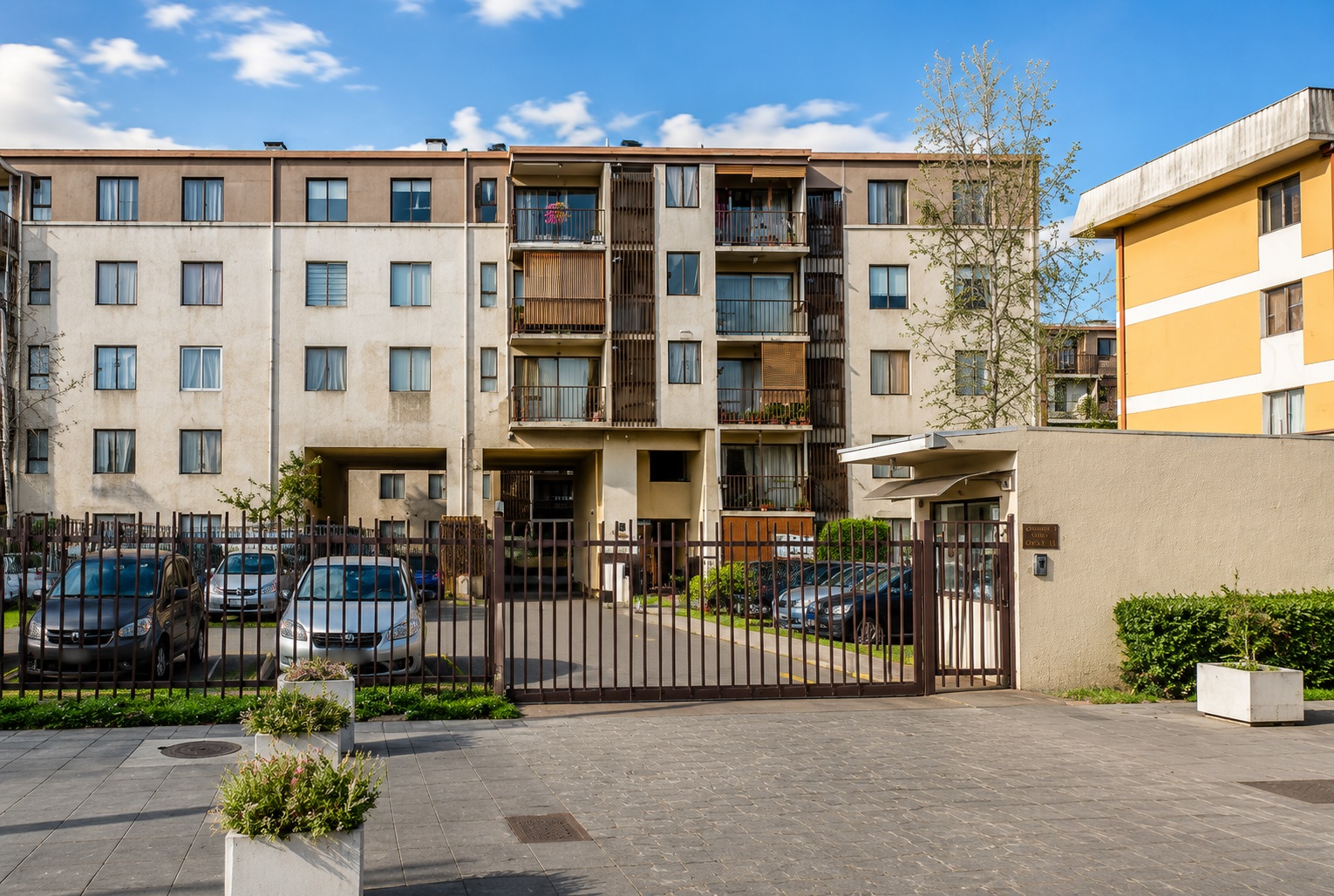 Condominios Real I y Real II
